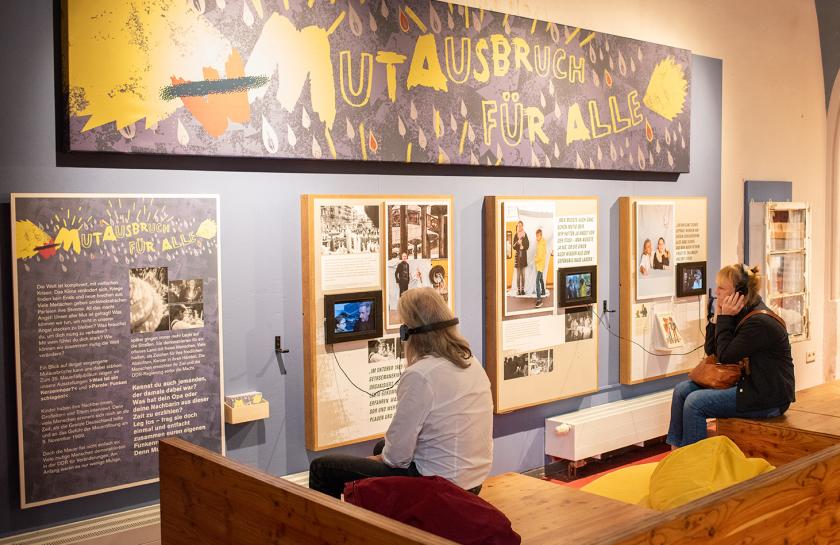 Ausstellung Mutausbruch 