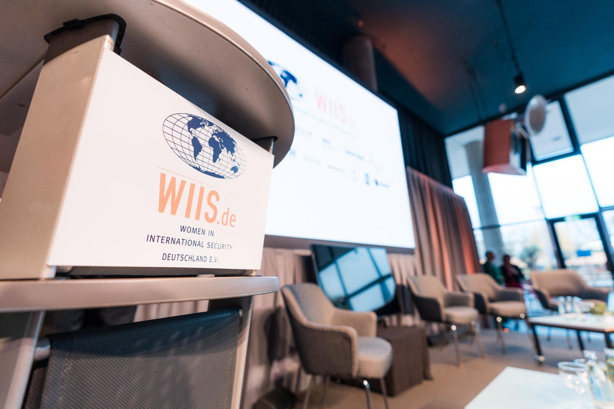WIIS