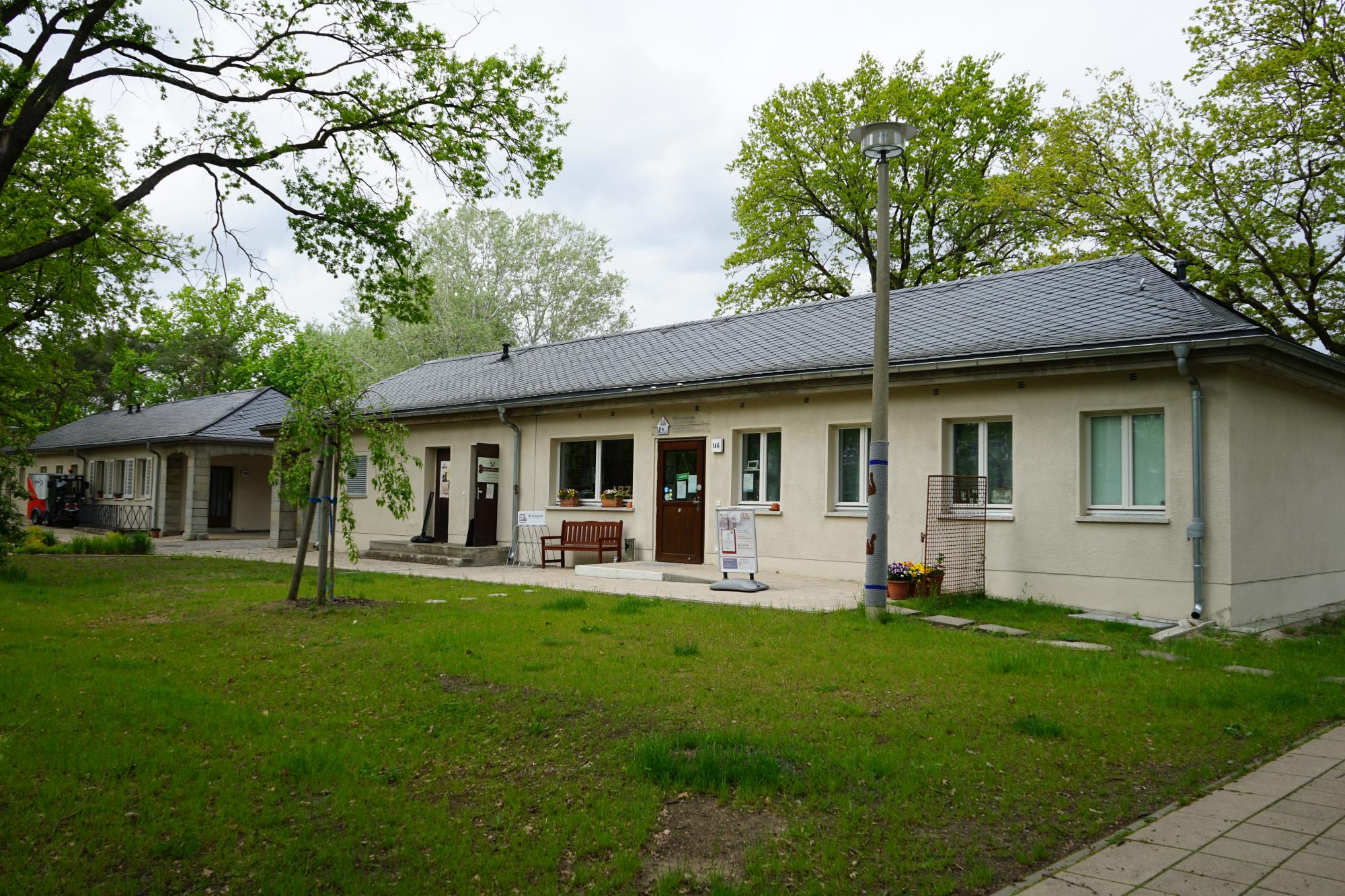 Eine Außenaufnahme des Hauses des IBZ Königsheide.