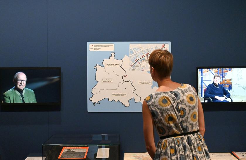 Die Ausstellung „Objekte. Geschichte. Geschichten.“ 