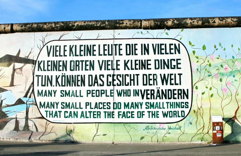  East Side Gallery, Berlin, Deutschland, Foto von Mark König auf Unsplash